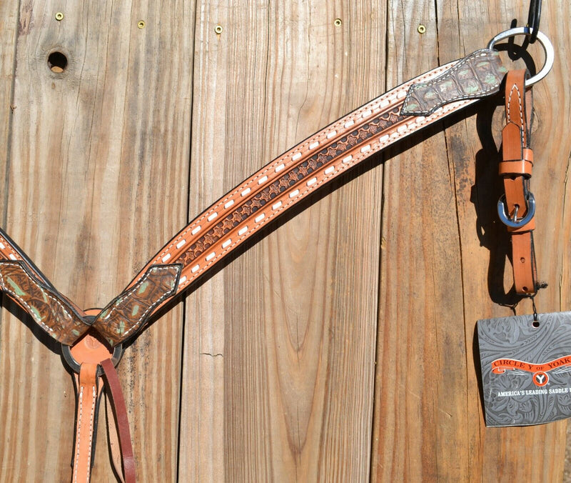 Close Up View Circle Y of Yoakum - Antique Finish Shaped 3-Piece Breast Collar with Tan/Turquoise Faux Gator and white buckstiching and Tooling.  Latigo tie down keeper is included.  Stainless steel hardware.   12" adjustable tugs.  Horse size. 